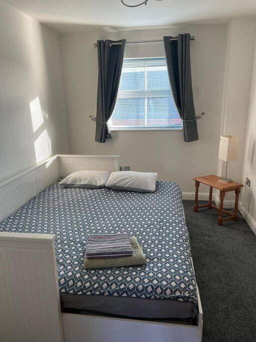 Lincoln View Sleeps 4 Balcony Self Check-In Apartment Exterior photo